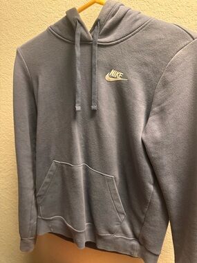 Nike Light Gray Pullover Hoodie with Embroidered Logo